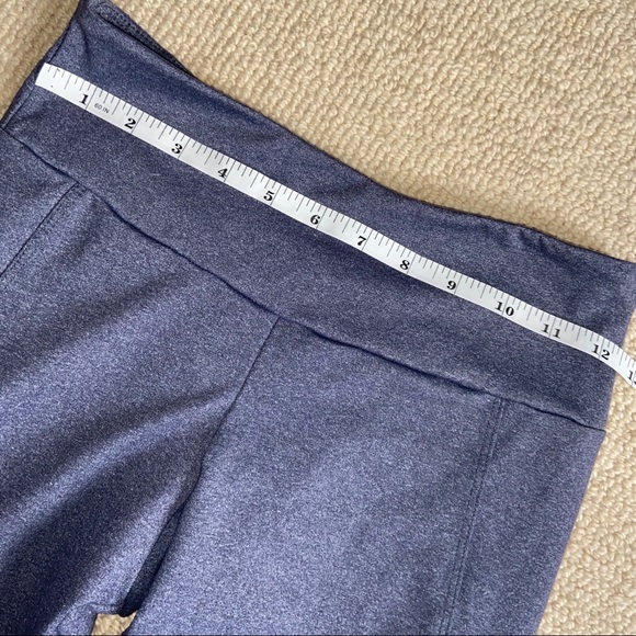 Onzie Cropped Leggins - Picture 6 of 7